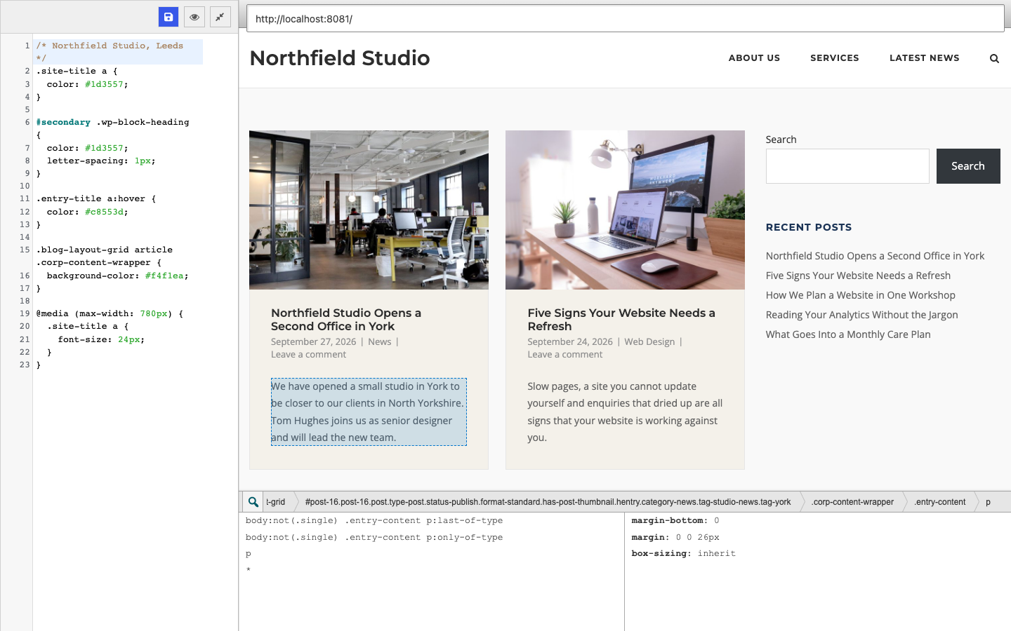 Expanded Mode with the code editor, the live preview and the inspector